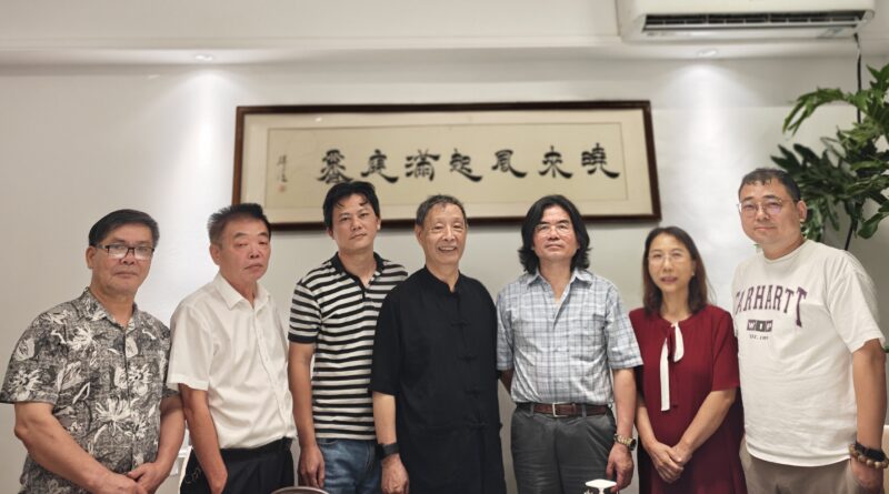 文学的渡口：著名作家韩少功会见加拿大中文作家燕飞